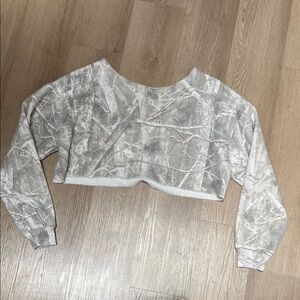 Chic Gray Camouflage Crop Top